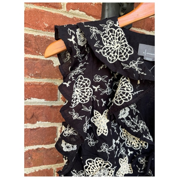 NWOT Anthropologie Embroidered Ruffle Crop Tie Top in Black & White Size XS - Picture 7 of 14